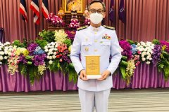 อาจารย์ดีเด่น_02B