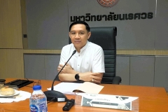 LINE_ALBUM_7.-ประชุม-กก.-คัดเลือก-อ.-ดีเด่น-10-มิ.ย.-68_250613_2