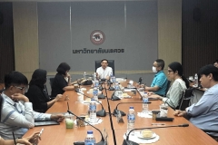 LINE_ALBUM_7.-ประชุม-กก.-คัดเลือก-อ.-ดีเด่น-10-มิ.ย.-68_250613_6