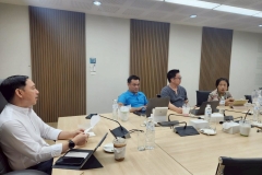 LINE_ALBUM_5.-ประชุมคณะทำงานจัดทำรายงาน-8-พ.ค.-68_250613_10